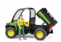 Preview: John Deere Gator XUV 855D mit Fahrer